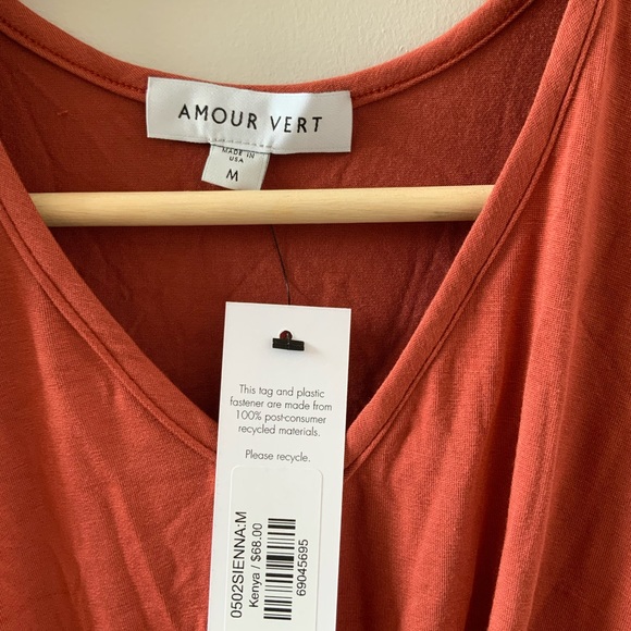 Amour vert - NWT - Burnt orange tee - M - Picture 5 of 6